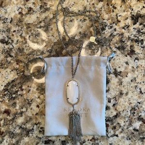 Kendra Scott Necklace